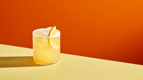 Whiskey Sour Cocktail 16x9