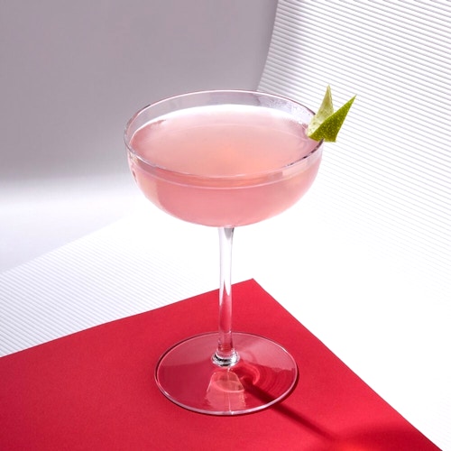 Cointreaupolitan Low ABV cocktail