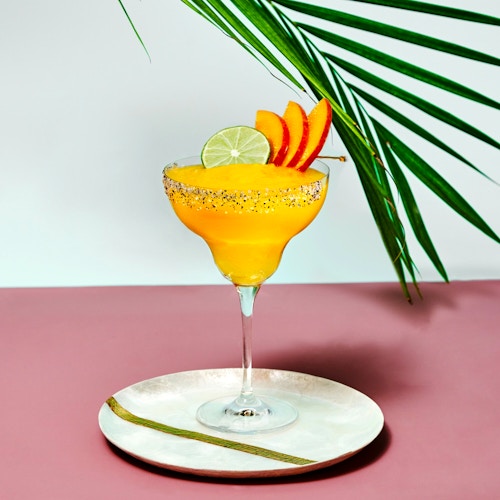 Frozen Mango Margarita cocktail