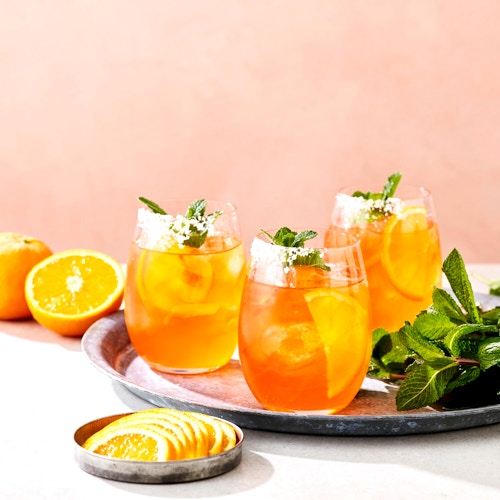 Orange Sommer Margarita cocktail