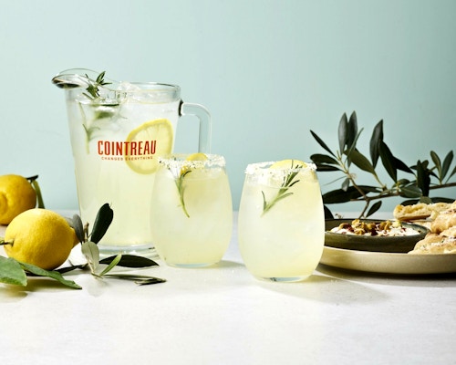 Rosemary Margarita Pitcher drinkskande