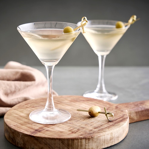 Dirty martini cocktail opskrift 1000x1000